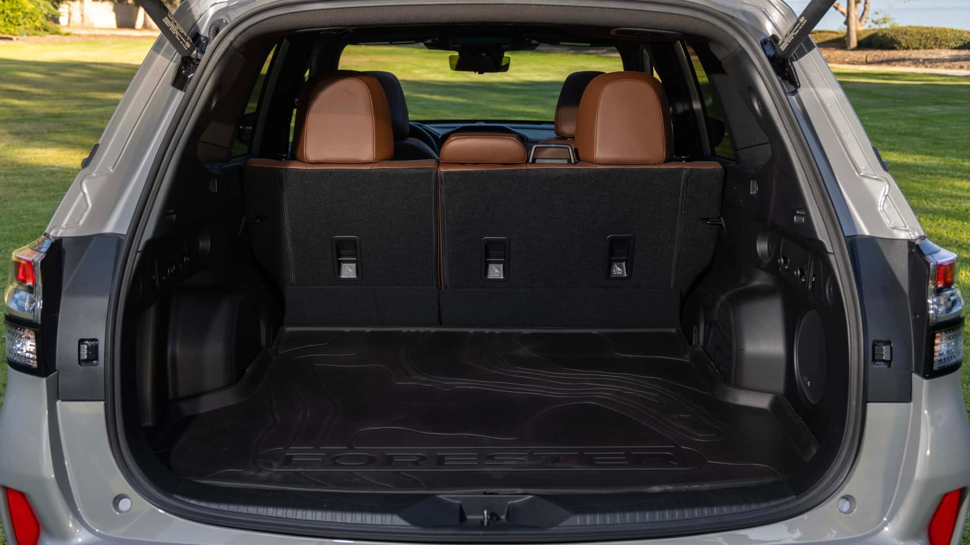 Subaru Forester 2025 trình làng: Cấu trúc thân xe mới, bổ sung công nghệ an toàn 357946