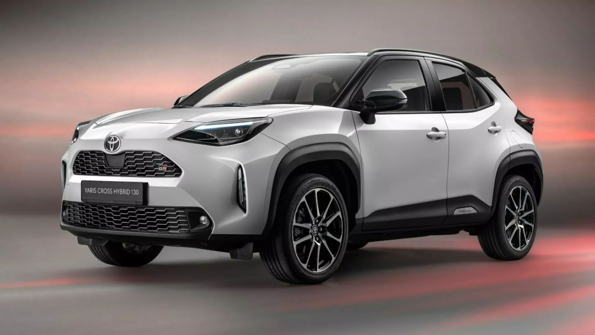 Toyota Yaris Cross 2024 ra mắt: Nâng cấp công nghệ, bổ sung hệ truyền động mới 360397