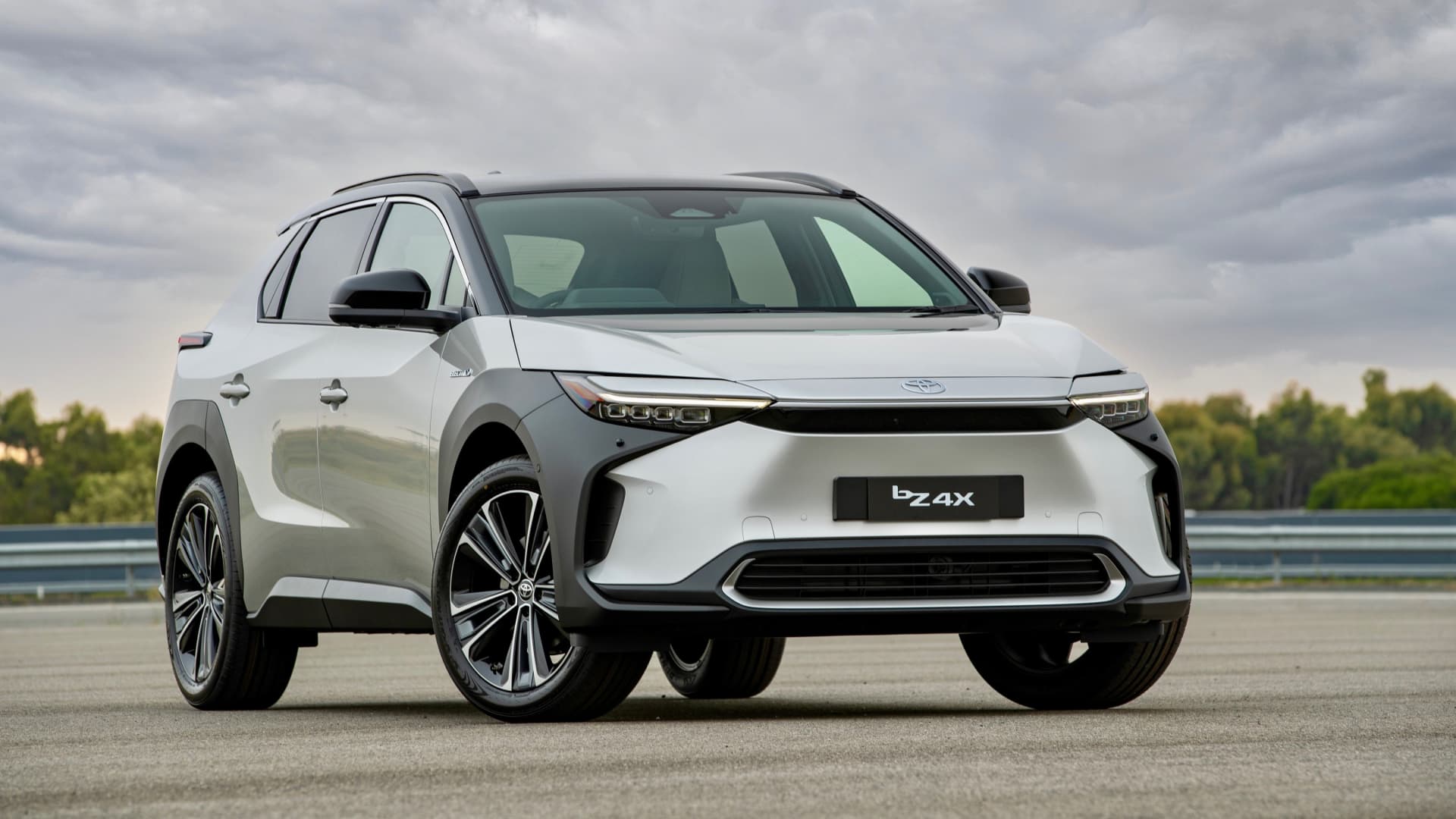 CEO Mazda: Nhu cầu đối với xe điện vẫn đang tăng quá chậm 371652