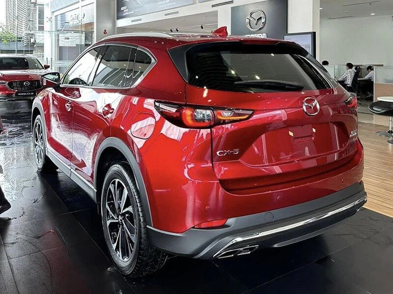  Mazda CX-5 ‘cô đơn’ trên đỉnh phân khúc trong năm 2023 379554