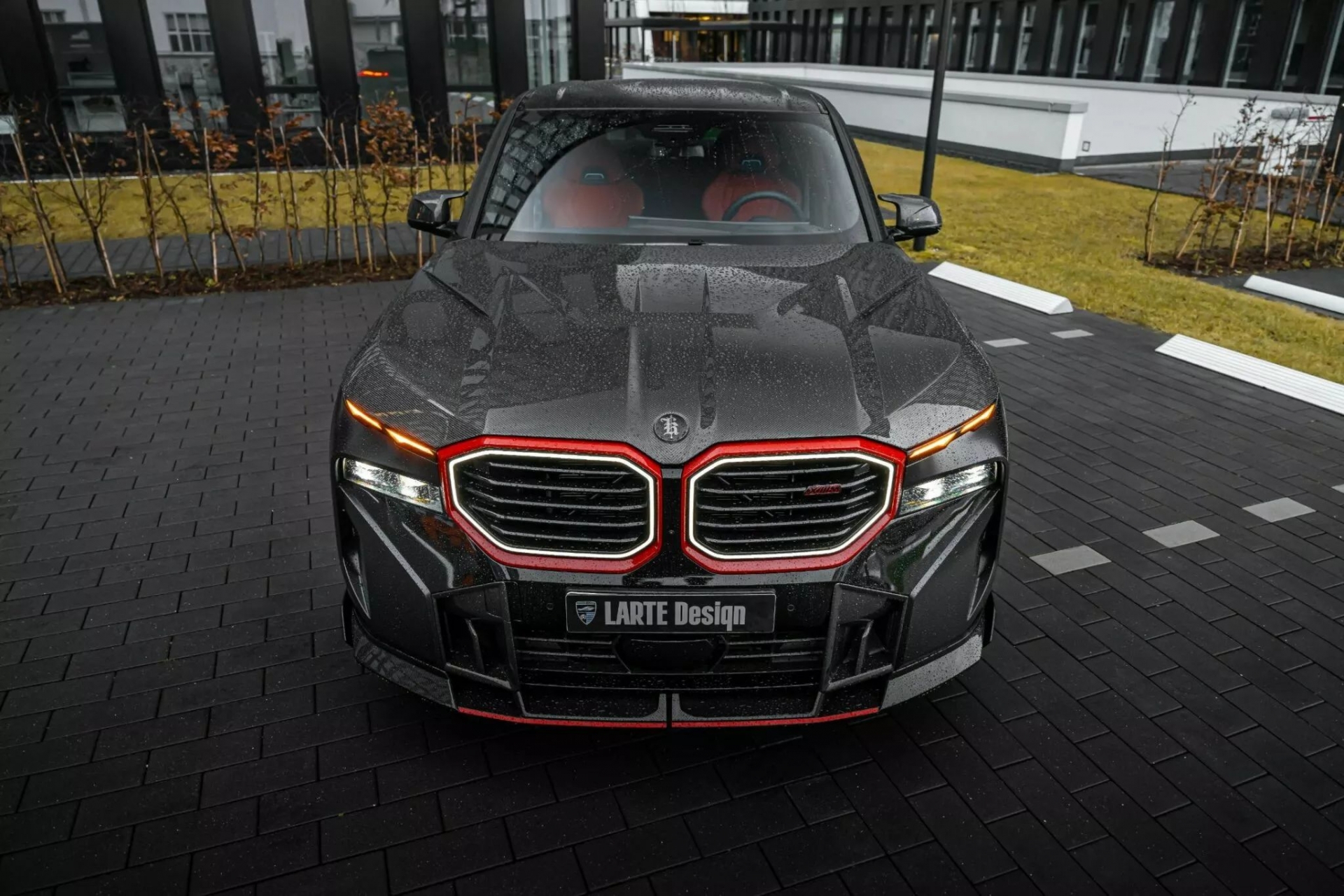 BMW-XM-Label-Red-By-Larte-2-2048x1366_result