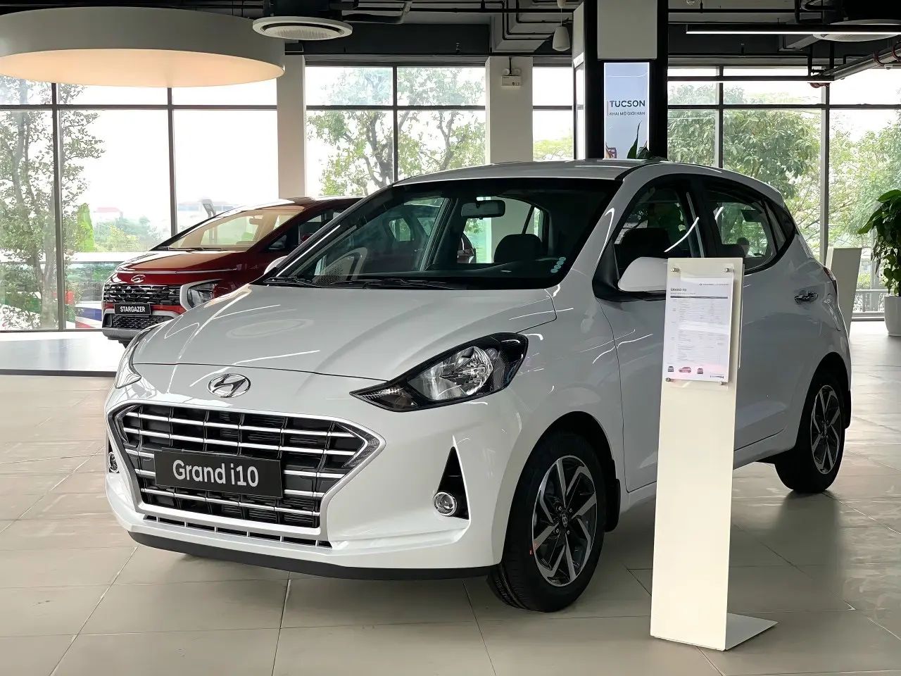 Hyundai Grand i10 băng băng về đích trong cuộc đua trở thành xe hạng A ‘được lòng’ khách Việt nhất năm 2023  380428