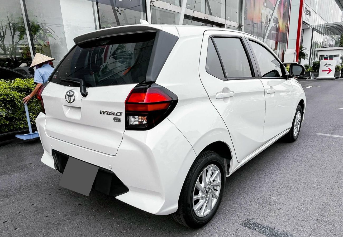 Chạy vỏn vẹn hơn 200 km, Toyota Wigo 2023 xuống giá ngỡ ngàng trên sàn xe cũ 387877