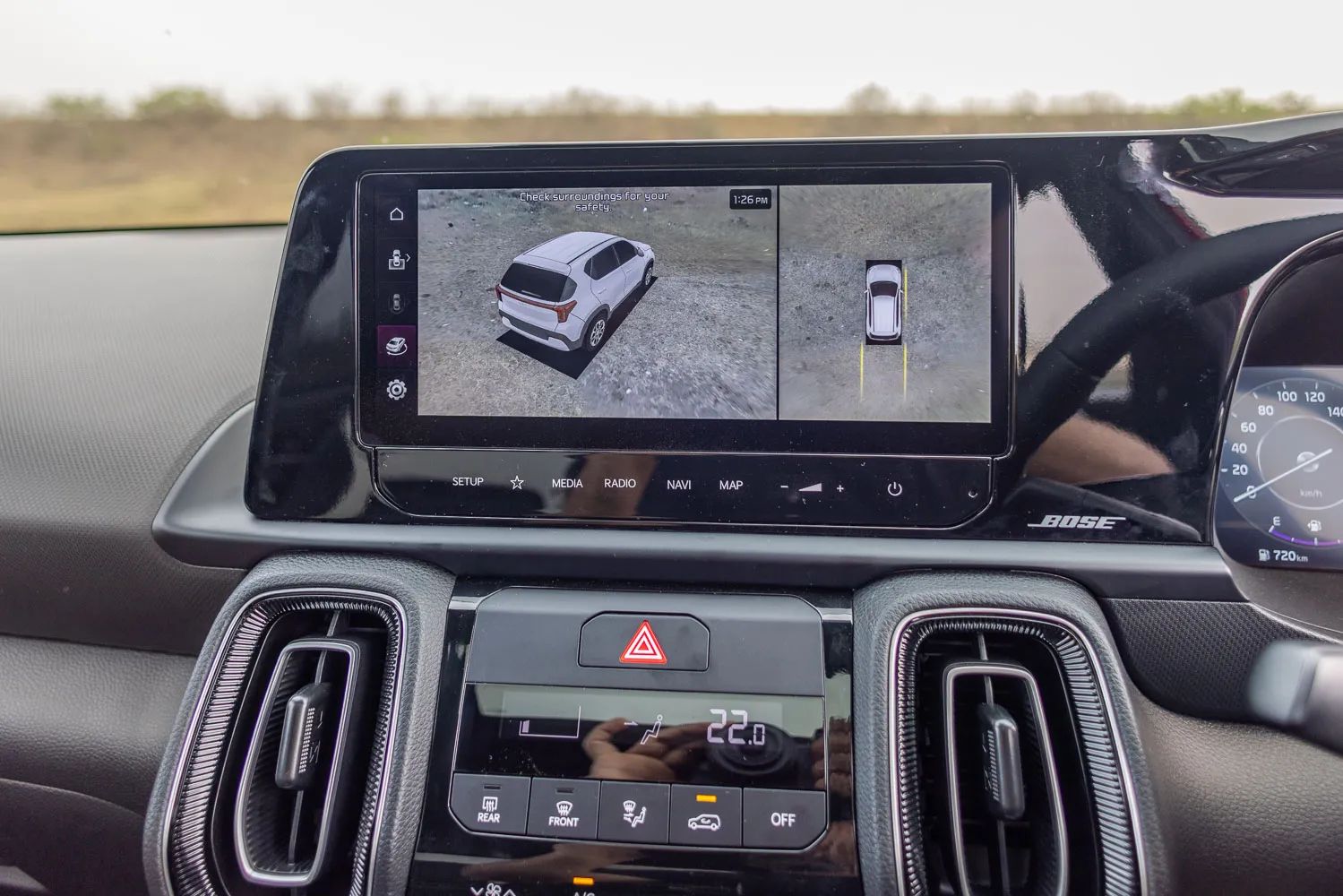 Kia Sonet 2024 công bố giá quy đổi từ 235 triệu đồng, thêm nhiều trang bị đáng ‘đồng tiền bát gạo’ 389492