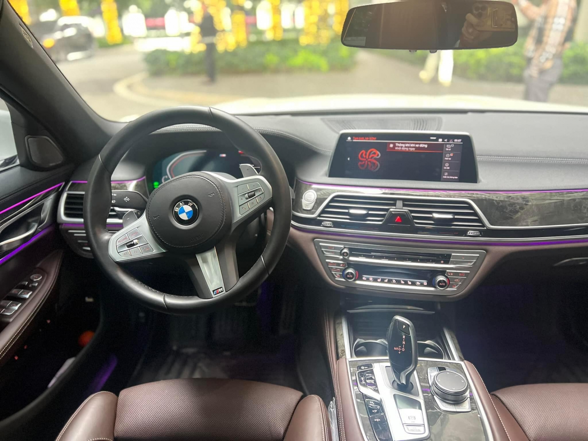 BMW 730Li mới lăn bánh hơn 10.000 km đã chào bán ‘lỗ’ hơn 1 tỷ đồng 393116