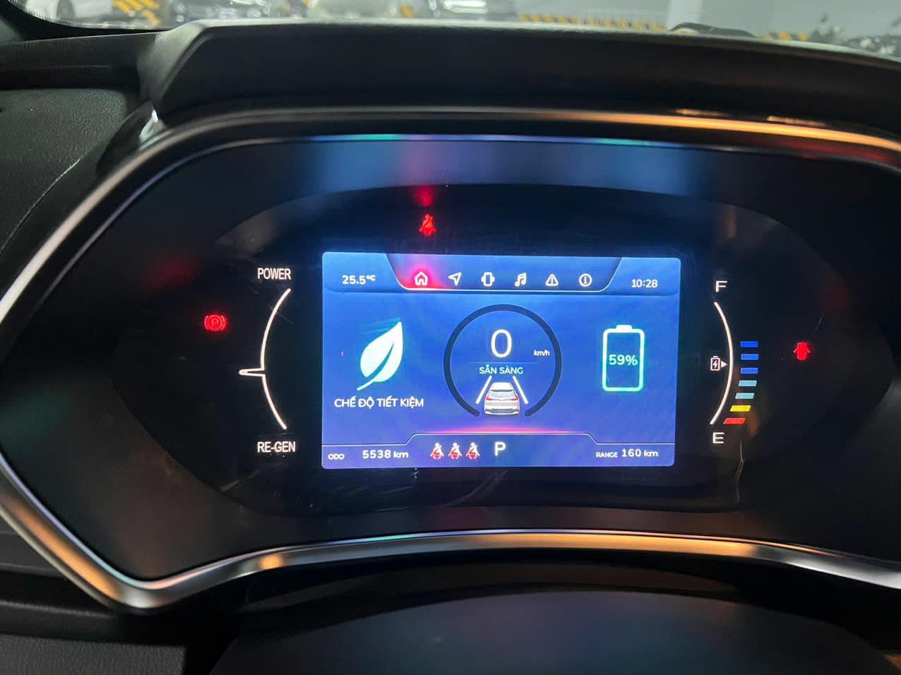 Lăn bánh siêu lướt 5.000km, VinFast e34 giúp người mua xe cũ ‘bỏ túi’ hơn 300 triệu đồng 396587