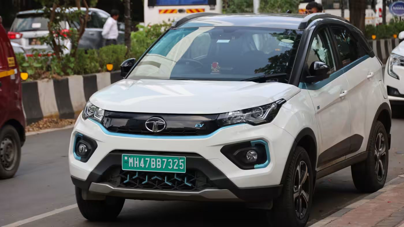 Xe điện giá rẻ vẫn là một ‘giấc mơ xa vời’ tại quốc gia này 403386