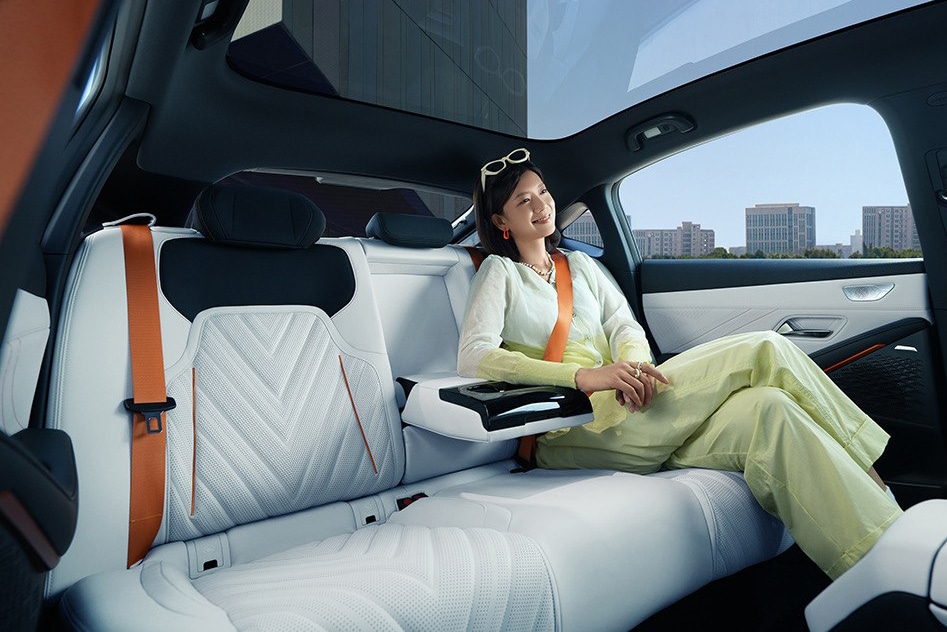 Deepal SL03 2024 ra mắt: Sedan điện ngang cỡ Toyota Camry, giá quy đổi chỉ từ 535 triệu đồng 409570