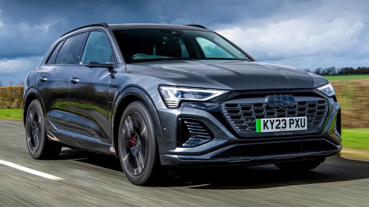 SUV điện Audi Q8 e-tron sẽ về Việt Nam giữa năm nay, cạnh tranh Mercedes EQE? 410209