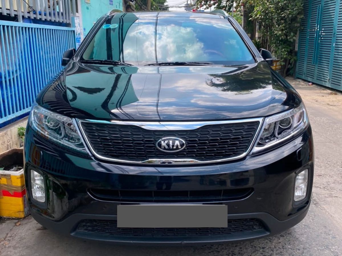 Kia Sorento lăn bánh 5 năm chào bán với giá rẻ hơn Toyota Yaris Cross 410671