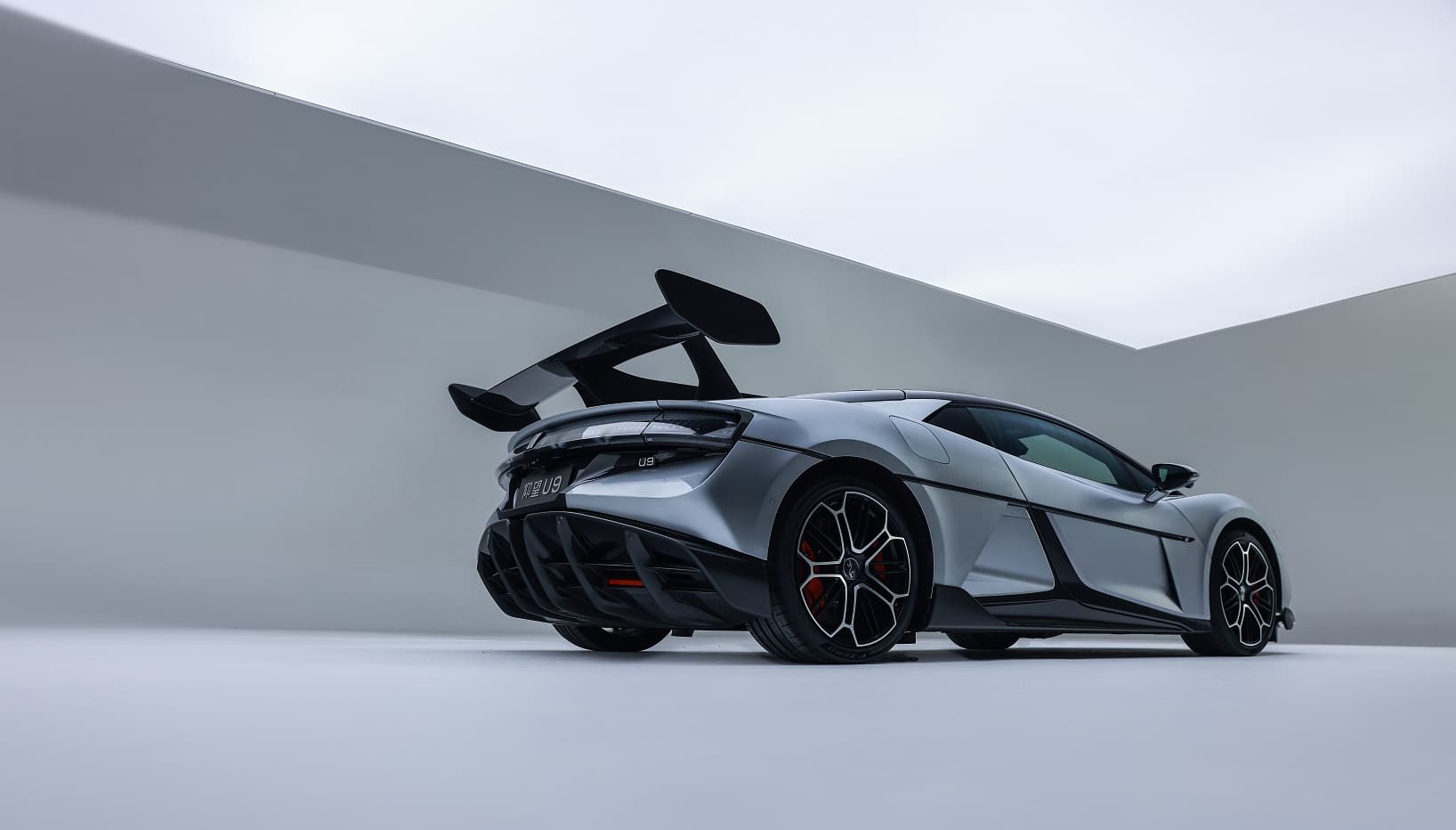 7997ad98ly1hn5svez0d4j26bk47s1l2