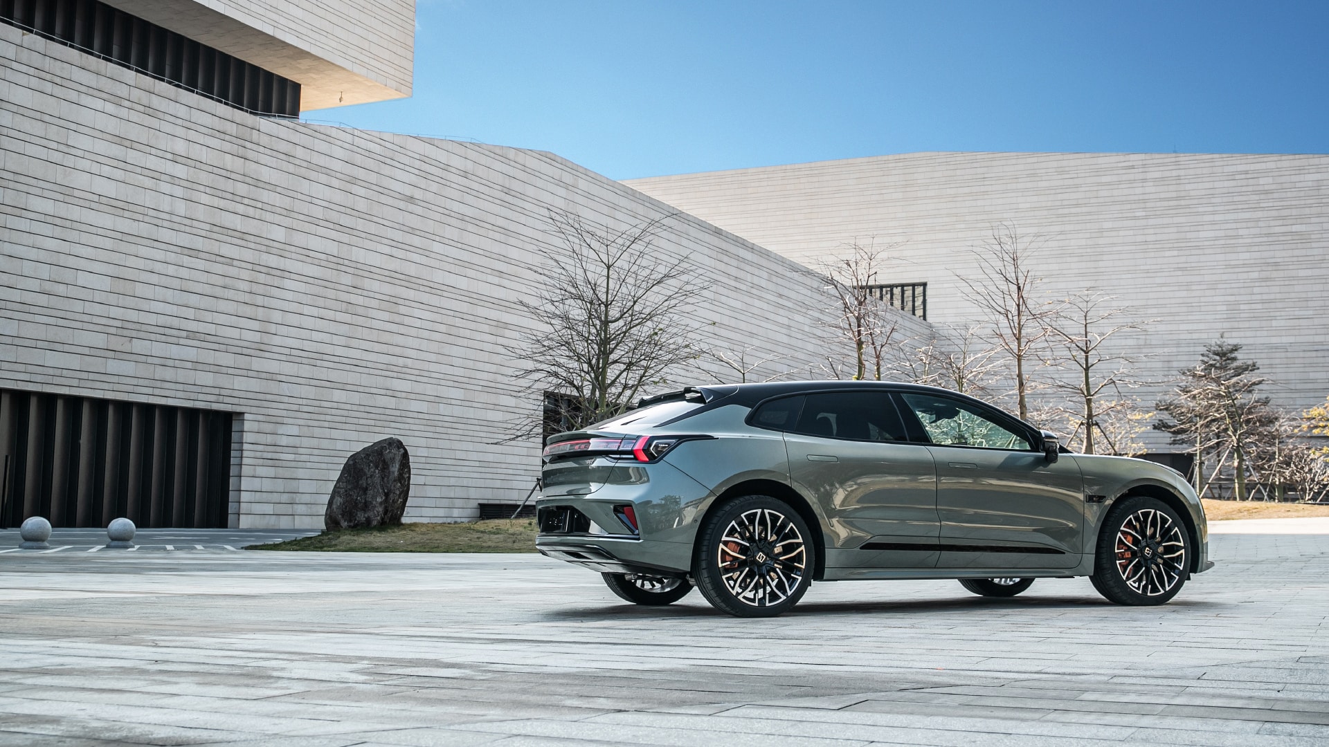 Slide-16_9-122-2024-02-27T185357.328