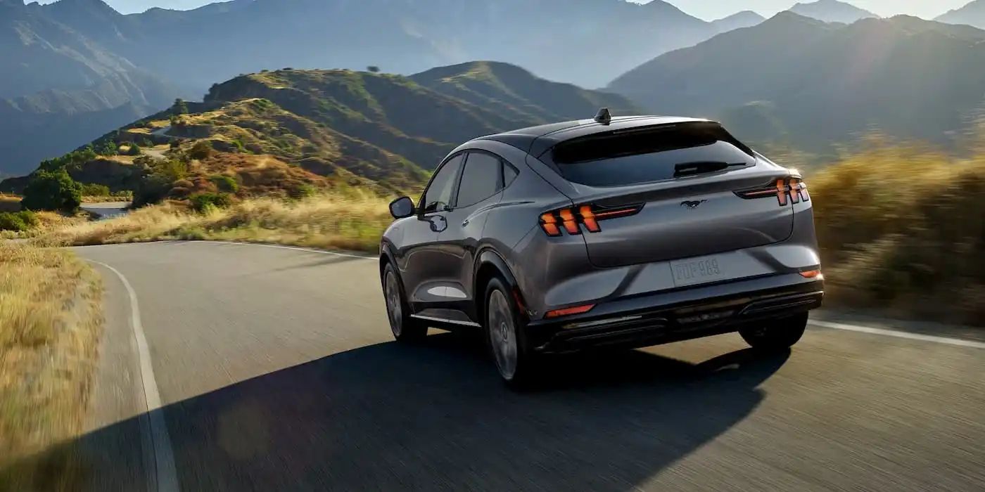 Xe điện Ford thế hệ mới sẽ ‘học hỏi’ các đối thủ Hàn Quốc, Trung Quốc 413379