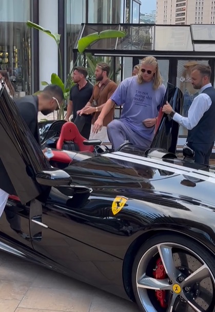 ‘Quái thú’ Erling Haaland và bộ sưu tập ô tô đắt đỏ: Đầy đủ từ Rolls-Royce tới Mercedes 415759