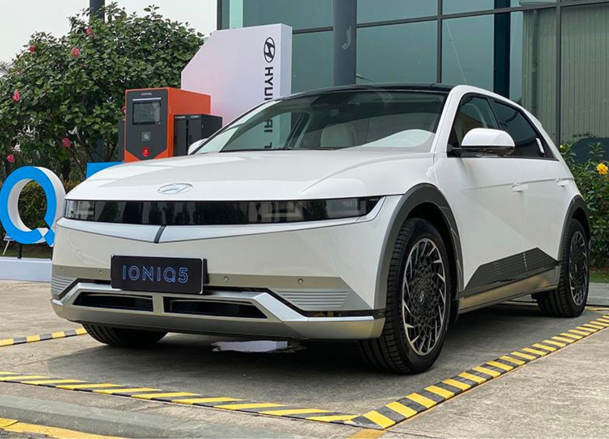 Số vụ trộm ô tô gia tăng đột biến vì một tính năng tưởng chừng hiện đại 416061