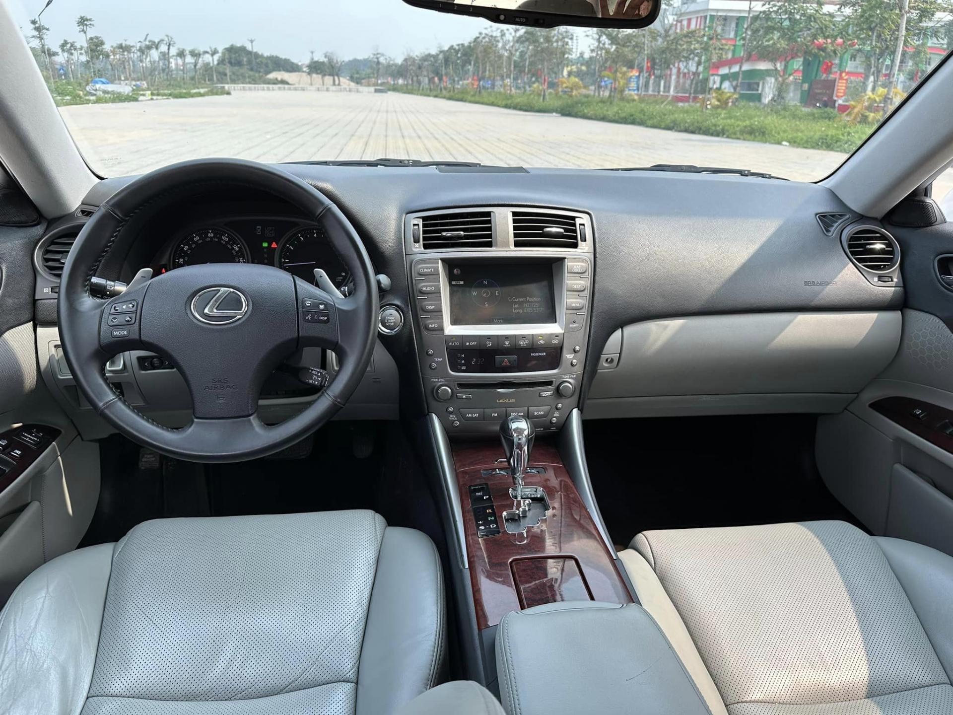 Xe sang Lexus IS 250 2008 được chào bán với giá chỉ bằng Hyundai i10 ‘đập hộp’ 420536