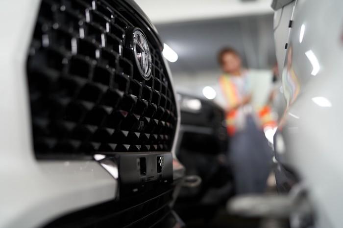 ilustrasi-ekspor-mobil-toyota-indonesia-1