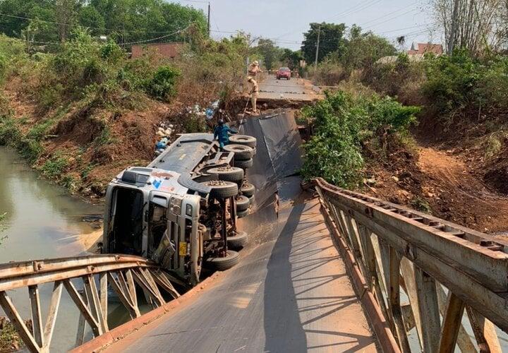 xetaibenlamsapcausatanhca-13283165