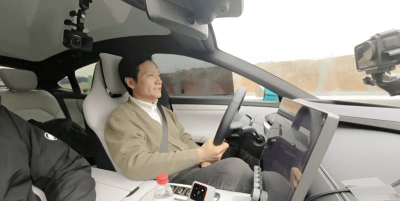 CEO Xiaomi tự tin về xe điện sắp ra mắt, dành lời khen ‘tận mây xanh’ 429214