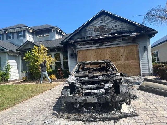 mercedes-2-16902577913042052401661_result