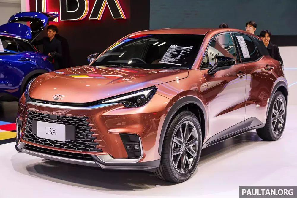 Chi tiết SUV Lexus LBX - phiên bản sang trọng của Toyota Yaris Cross vừa ra mắt tại Thái Lan  430902