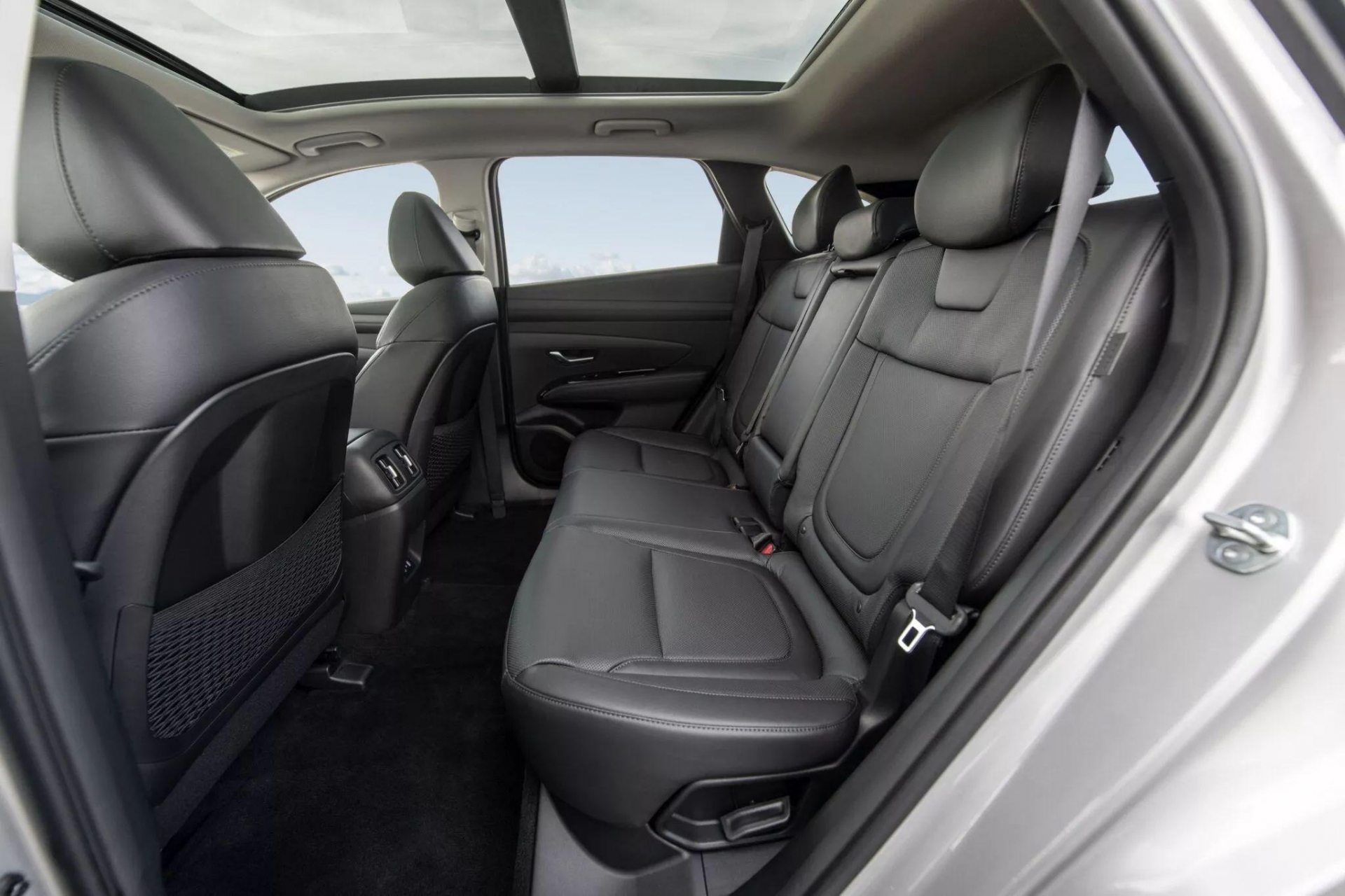 Hyundai Tucson 2025 ra mắt: Đại tu nội thất, thêm chế độ lái dành riêng cho gia đình 431271