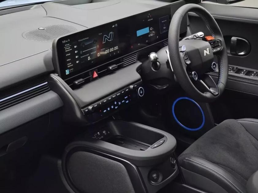 Xe điện Hyundai bị bán ‘bia kèm lạc’ với mức chênh lệch không tưởng 432855