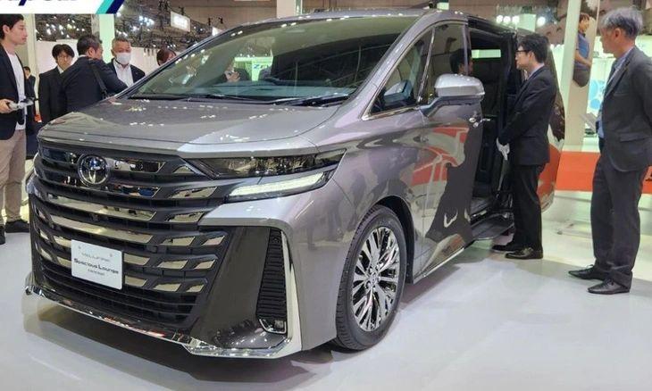 Toyota Alphard sắp ra mắt biến thể ‘bình dân’, sáng cửa về Việt Nam? 433964