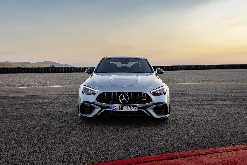 mercedes-amg-c-63-e-performance-2-3cce_result