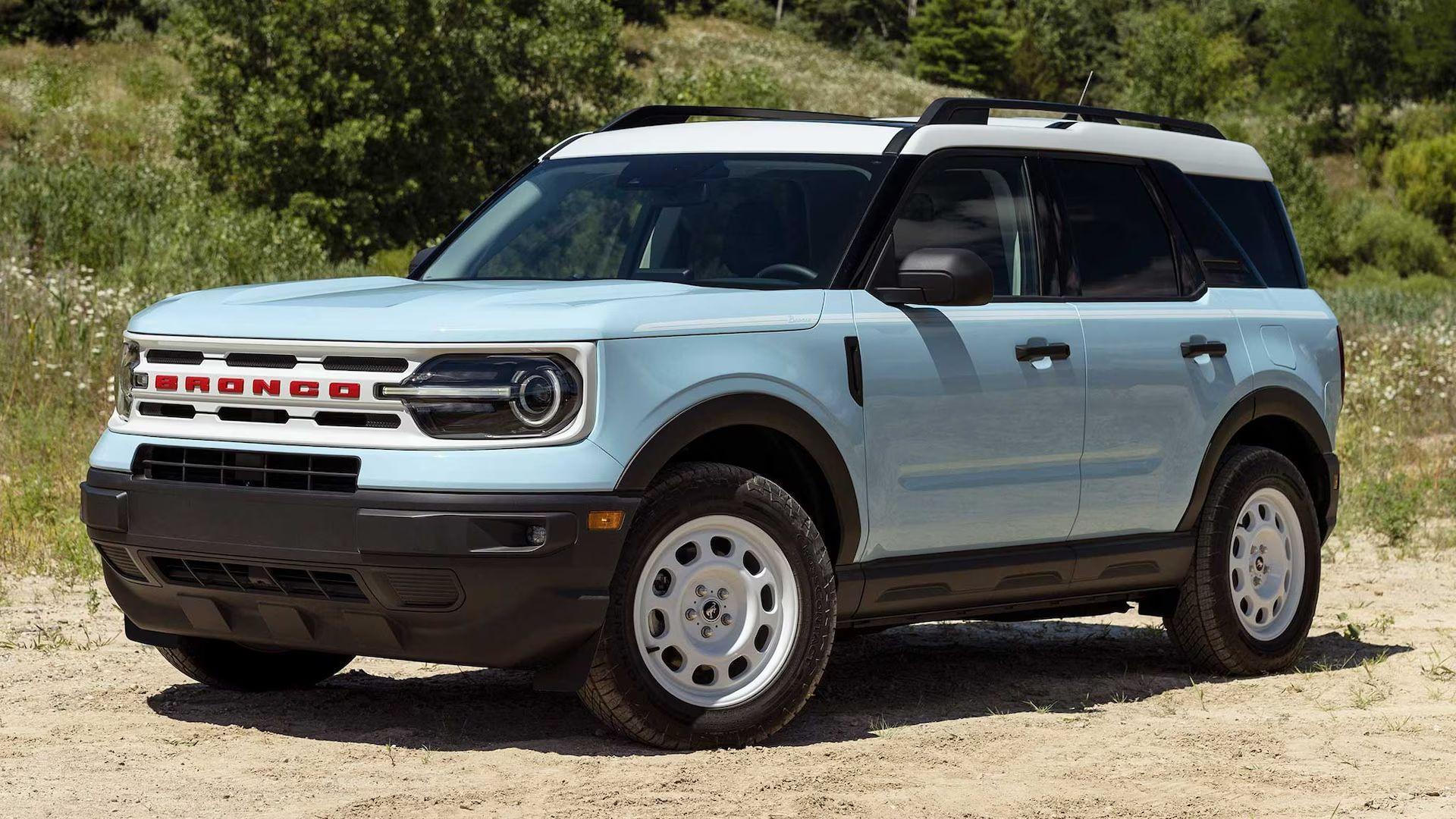 2023-Ford-Bronco-Sport-Heritage-Edition-blue-2_result