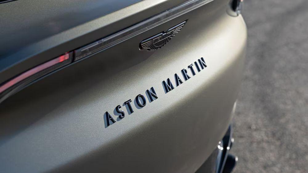 14-2024-aston-martin-dbx-707-rear-badge_result