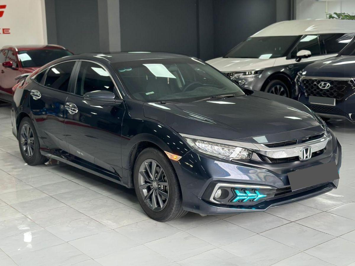 Sử dụng 5 năm, Honda Civic chạy ‘lướt’ lên sàn xe cũ với giá bao nhiêu? 495416