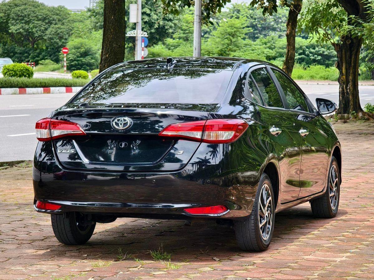Toyota Vios 2022 chạy ‘lướt’ 2 năm tại Việt Nam rao bán với giá bao nhiêu? 508237