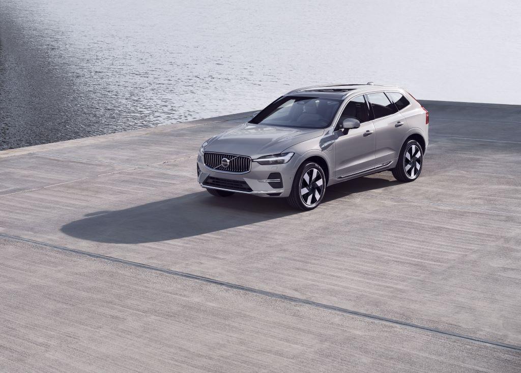 2024-Volvo-XC90-Earns-Top-Safety-Pick-in-IIHS-Crash-Test-Evaluations