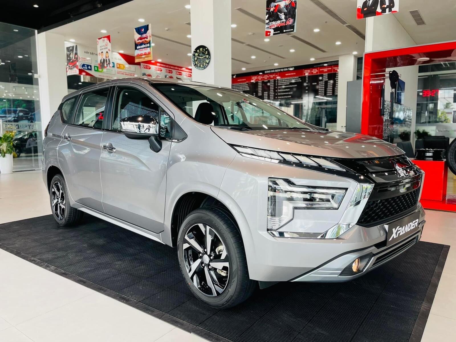 mitsubishi-xpander-at-premium-22