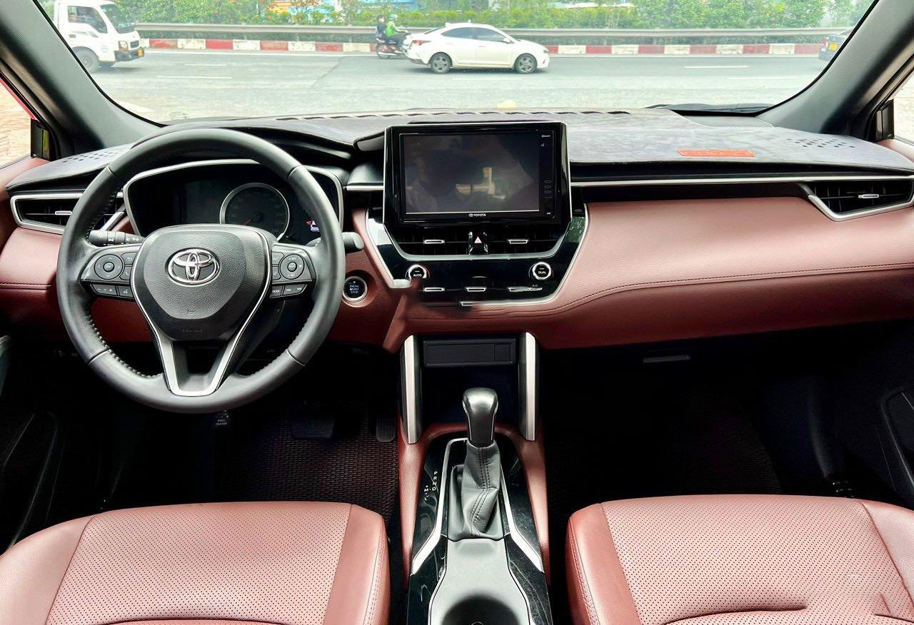 Khó tìm chủ mới, Toyota Corolla Cross cũ xuống giá thấp kỷ lục 318136