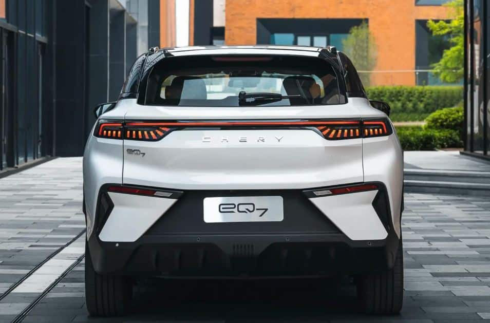 SUV điện cùng phân khúc VinFast VF8 chuẩn bị 