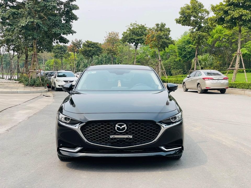 Chỉ sau 1 năm lăn bánh, Mazda3 