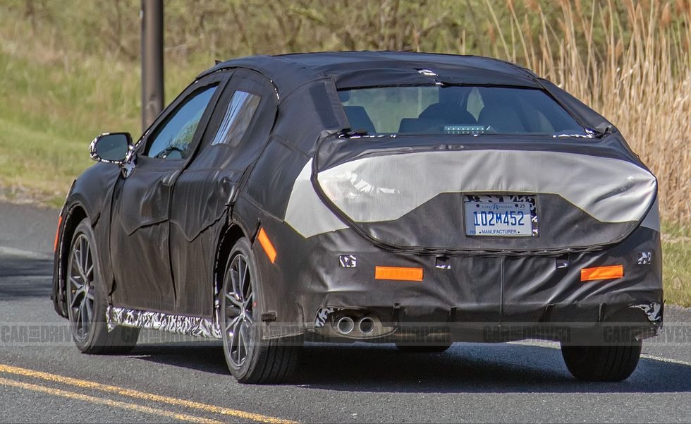 2025-toyota-camry-spied-rear-thr