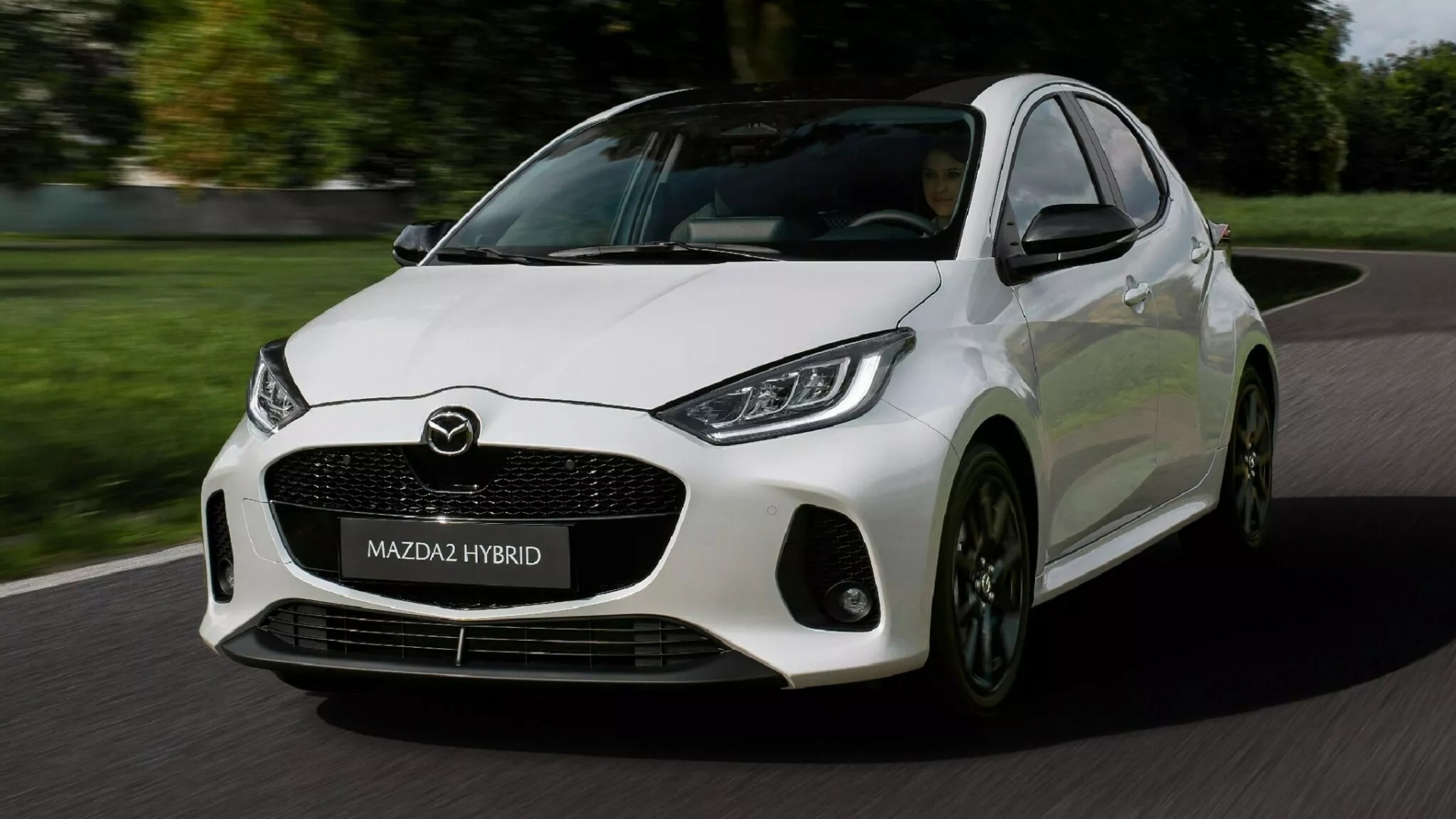 2024-Mazda2-Hybrid-1s-2048x1152