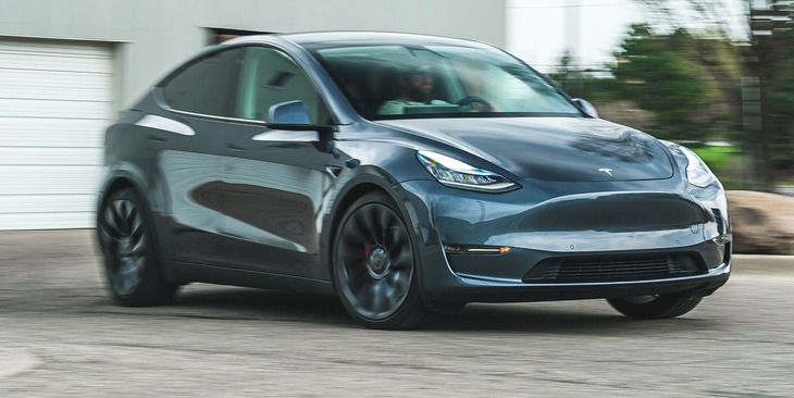 2020-tesla-model-y-performance-1