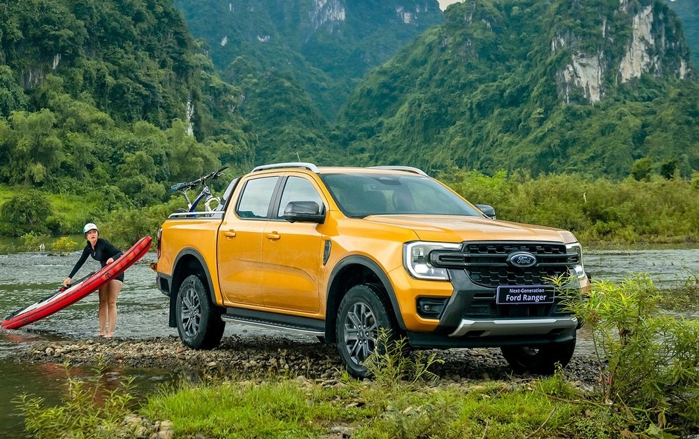 Ford Ranger Tang Doanh số xe bán tải tăng trưởng trở lại, Ford Ranger vẫn một mình