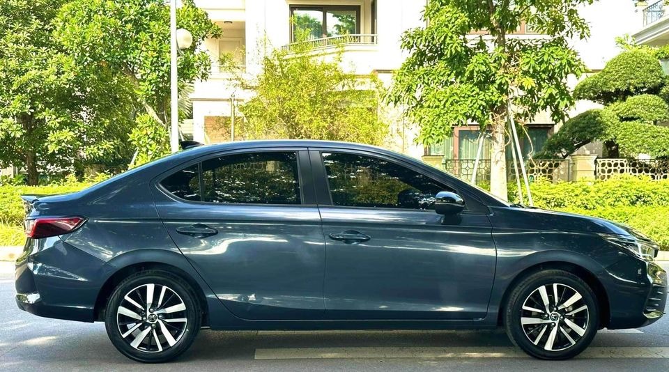 391435047_3647432785580890_47813