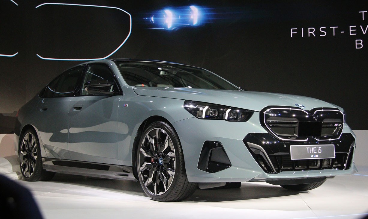 BMW i5 2024 chào sân thị trường Đông Nam Á, giá quy đổi từ 3,36 tỷ đồng 343987