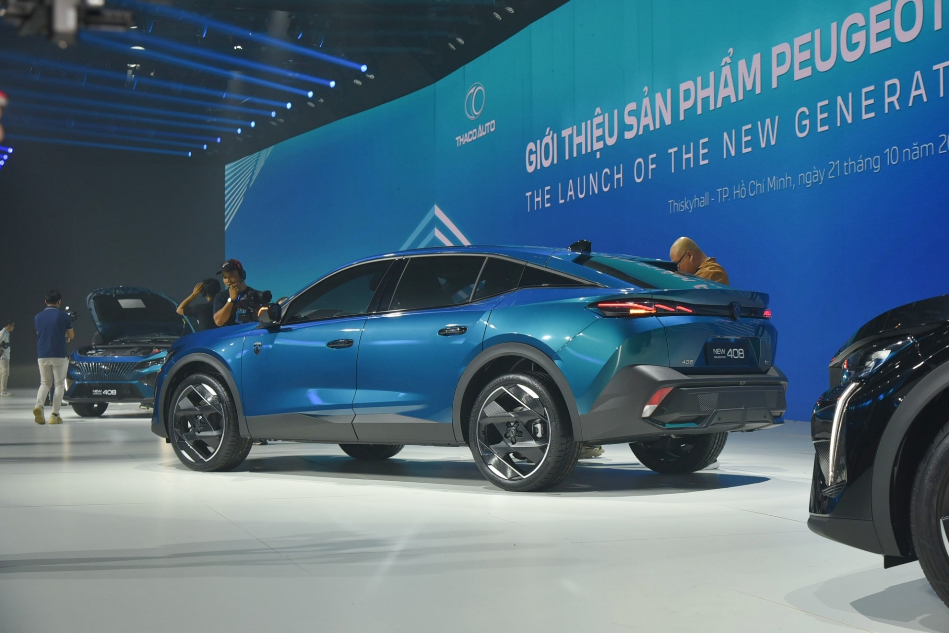 peugeot-408-11-16978600771678135