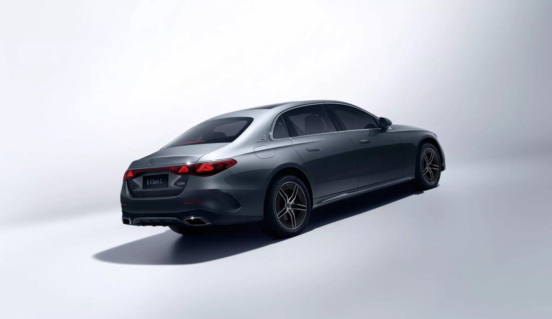 2024-mercedes-benz-e-class-l-amg (1)