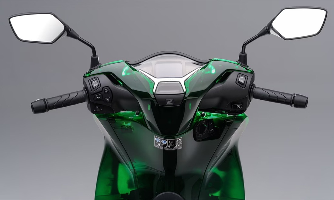 Honda-SH150i-Vetro-2024-102-70-7
