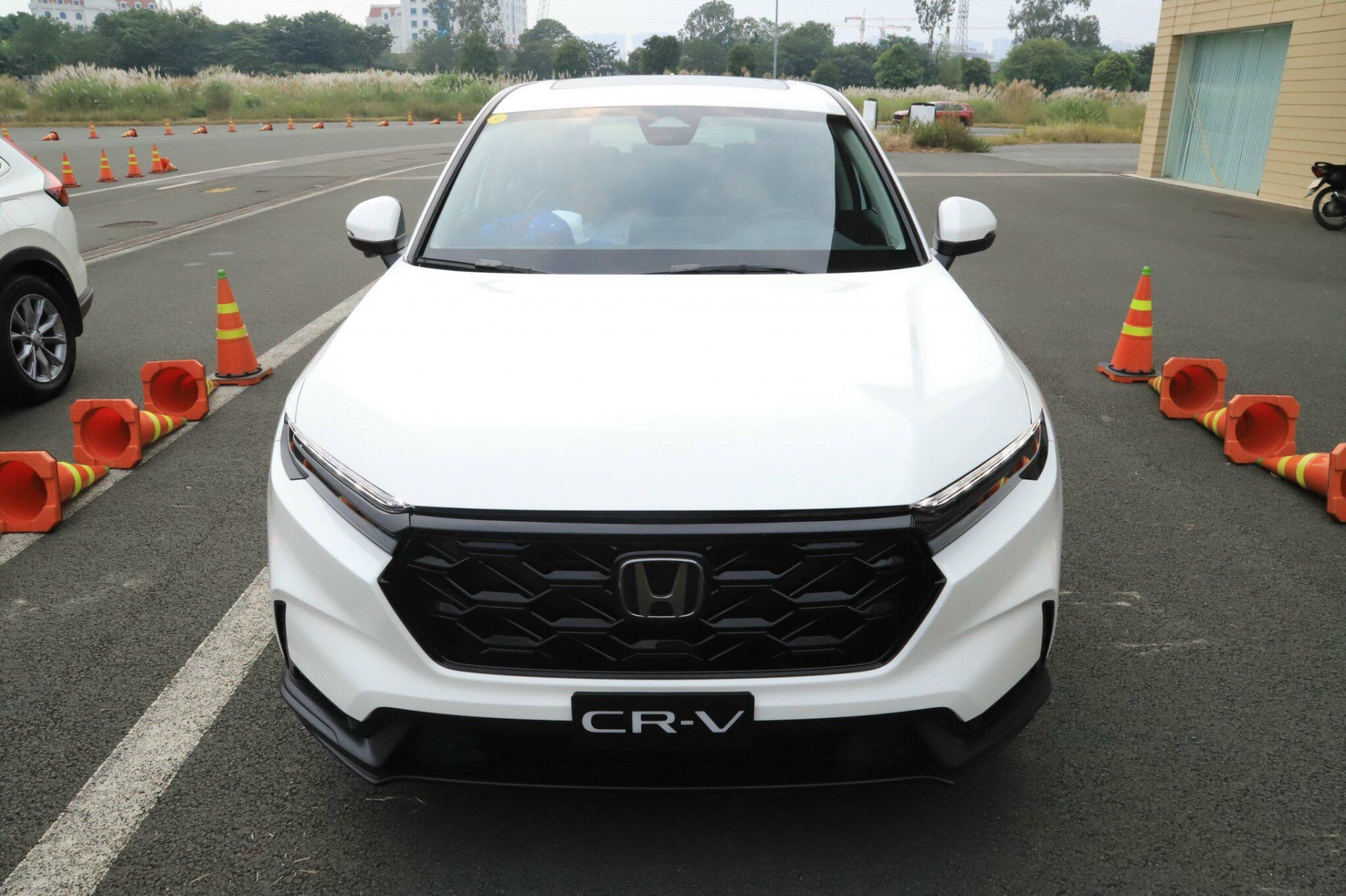 Honda CR-V 2024 bản đầy đủ có gì để đấu với Mazda CX-5, Hyundai Tucson cùng hạng? 346807