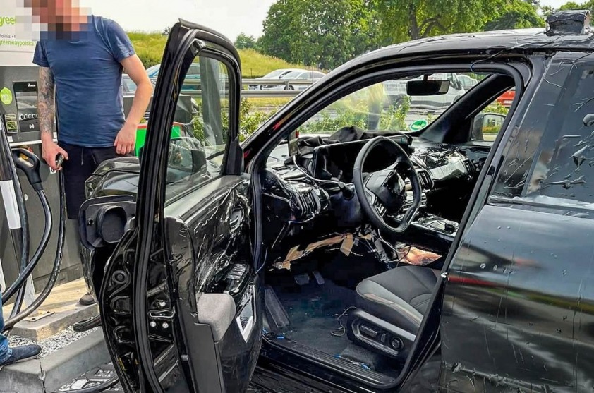 Nội thất rò rỉ của SUzuki eVX bản thử nghiệm