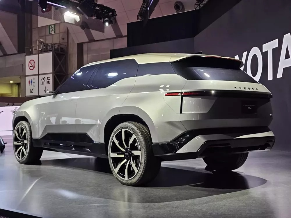 toyota-land-cruiser-se-2-57a8